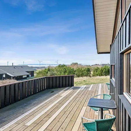 Holiday home Beautiful For 8 People Near With Sea View Ebeltoft