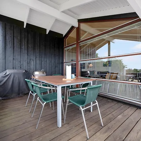 Beautiful For 8 People Near With Sea View *
