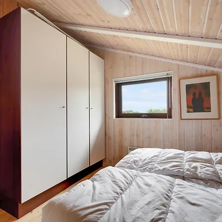 Feriehus Spacious Quality Close To And The